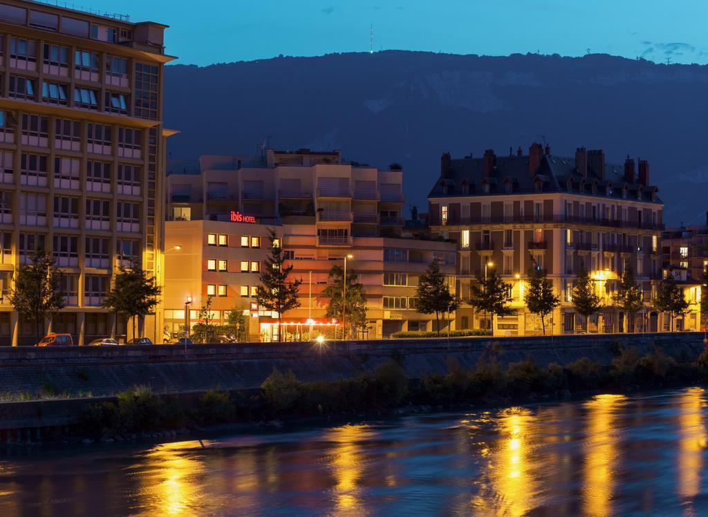 Отель Ibis Grenoble Gare Экстерьер фото